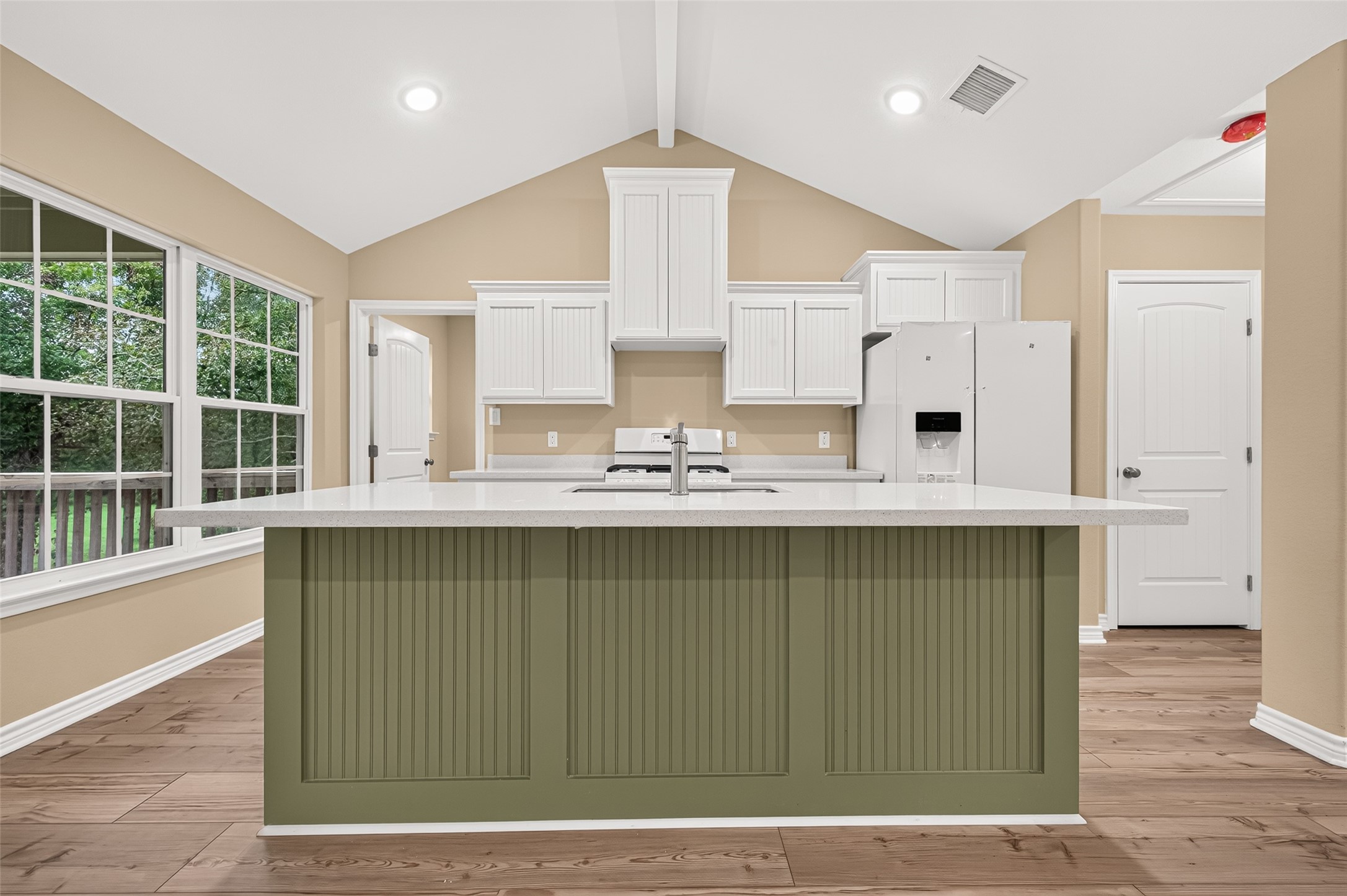 14720 Padre Court Road Needville, TX 77461 - Photo 14 of 50 Gallery Image 14