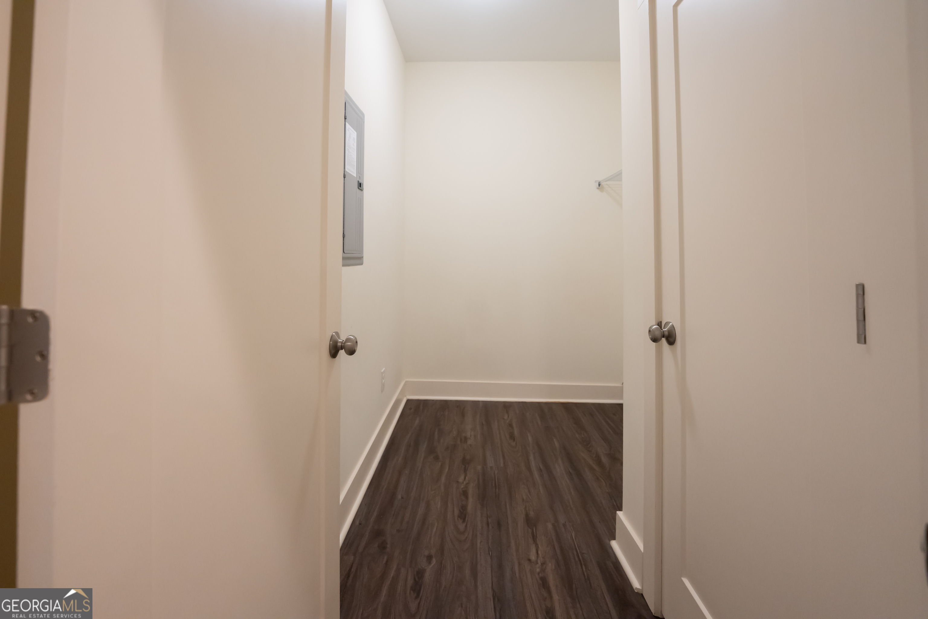 1000 Bell Circle Madison, GA 30650 - Photo 16 of 21 a view of a small space with wooden floor and a sink