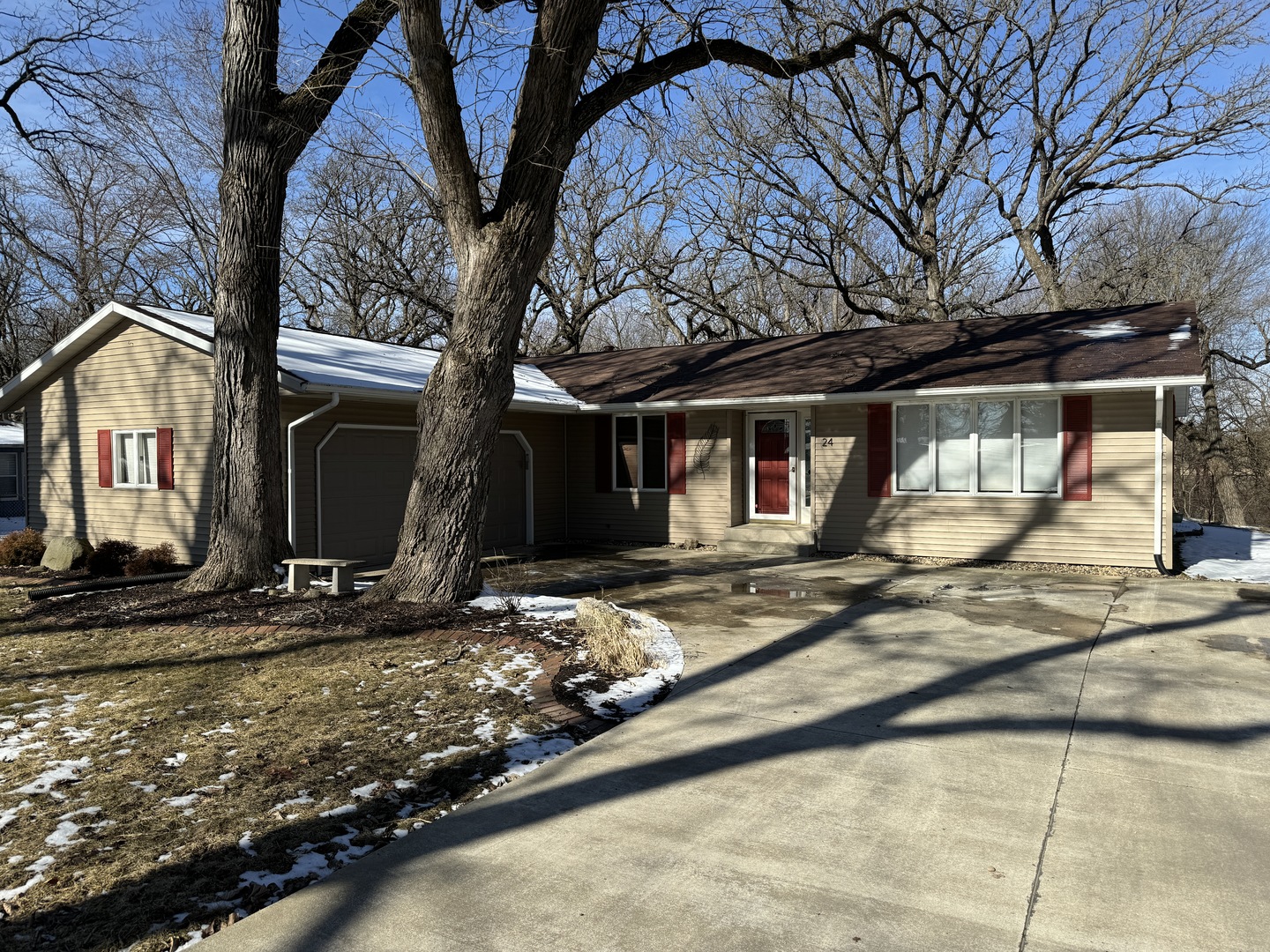 24 Timber Ridge Drive Fairbury, IL 61739 - Photo 1 of 1 Gallery Image 1