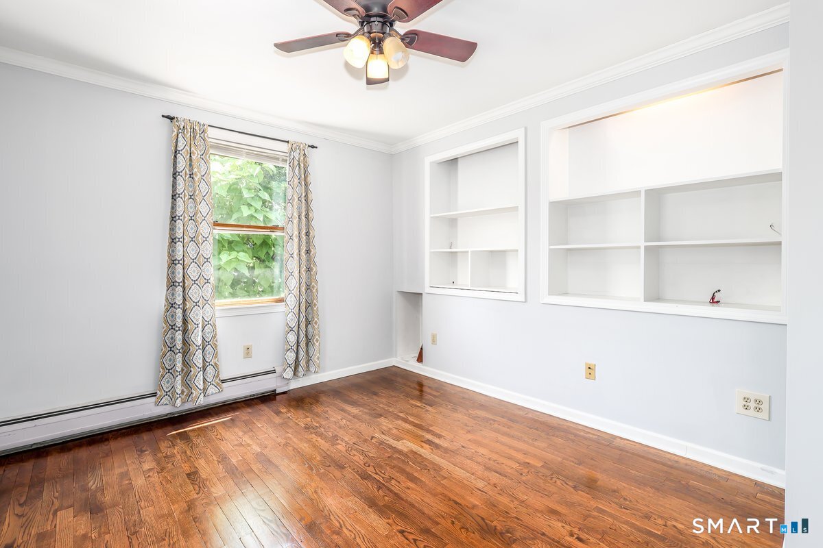 207 Stadley Rough Road Danbury, CT 06811 - Photo 22 of 37