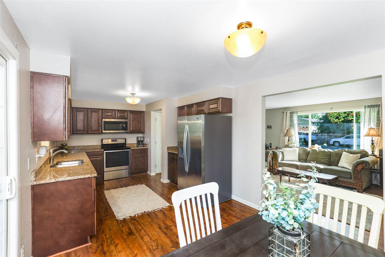 3114 South Mamer Road Spokane Valley, WA 99216 - Photo 3 of 23 Gallery Image 3