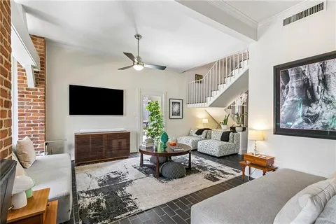 $1,725,000 | 1526 Henry Clay Avenue, New Orleans, LA 70118