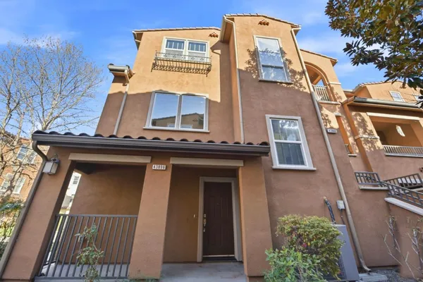 $1,350,000 | 43896 Paso Pino Common, Fremont, CA 94539