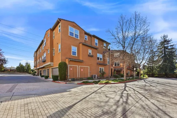 $1,299,999 | 43896 Paso Pino Common, Fremont, CA 94539