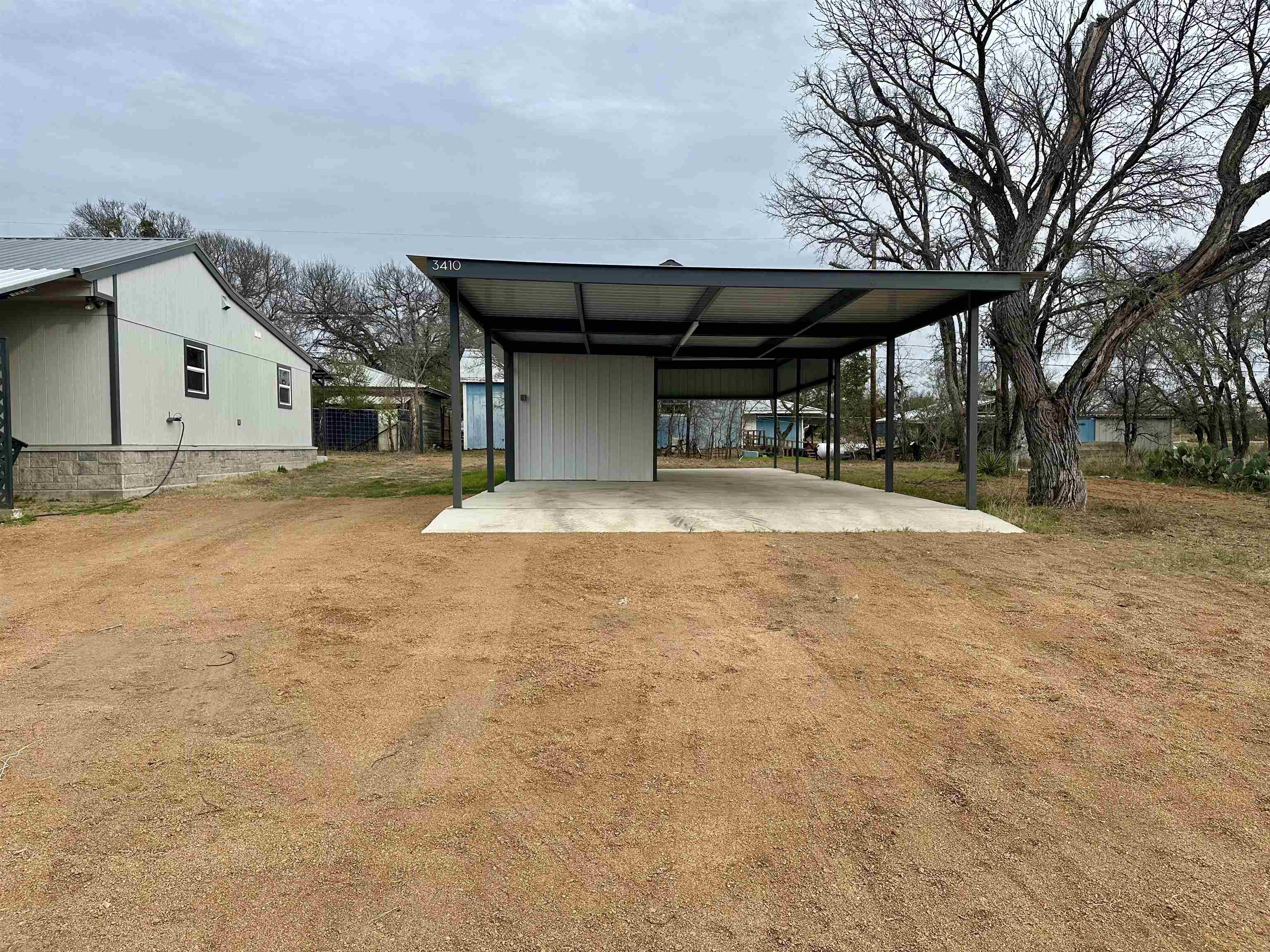 3410 Cactus Trail Kingsland, TX 78639 - Photo 3 of 26 a view of a house with a outdoor space