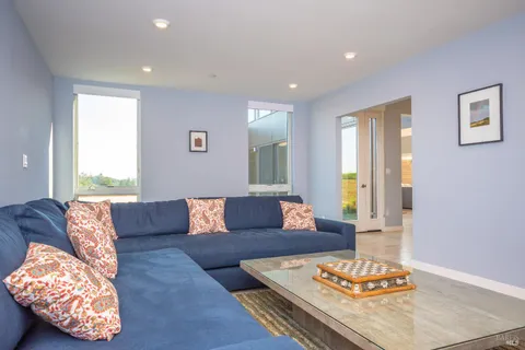 $3,495,000 | 519 Horse Barn Road, Healdsburg, CA 95448