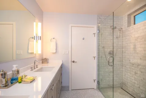 $3,495,000 | 519 Horse Barn Road, Healdsburg, CA 95448