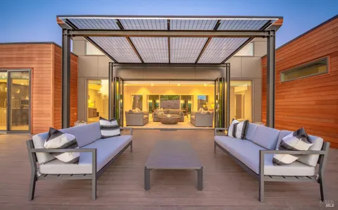 $3,495,000 | 519 Horse Barn Road, Healdsburg, CA 95448