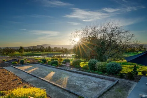 $3,495,000 | 519 Horse Barn Road, Healdsburg, CA 95448