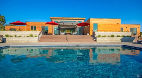 $3,495,000 | 519 Horse Barn Road, Healdsburg, CA 95448