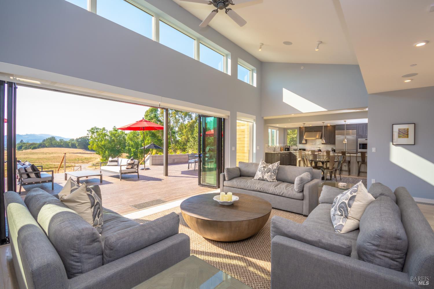 519 Horse Barn Road Healdsburg, CA 95448 - Photo 7 of 48