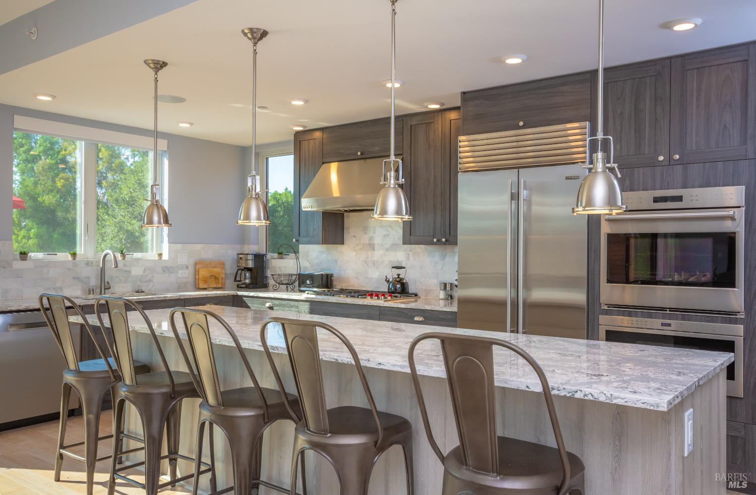 519 Horse Barn Road Healdsburg, CA 95448 - Photo 9 of 48