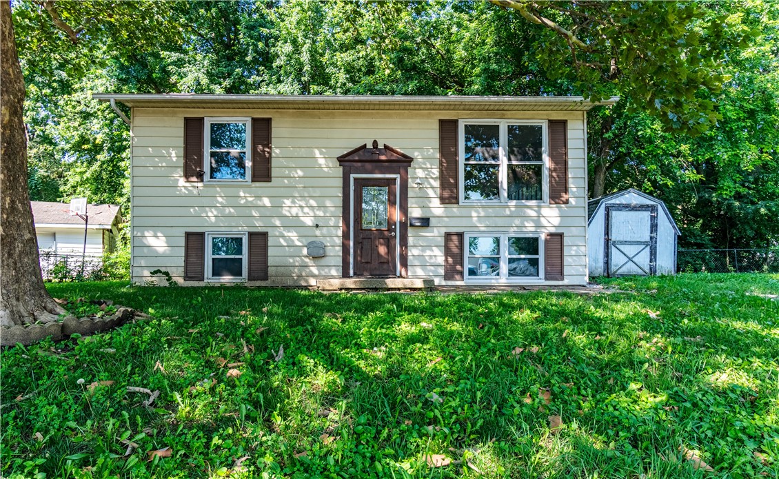 1905 East Queen Mary Court Decatur, IL 62526 - Photo 1 of 26