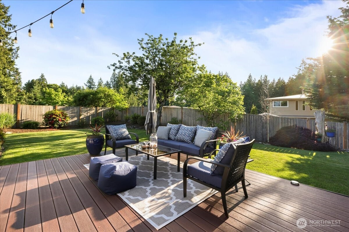14305 141st Court Southeast Renton, WA 98059 - Photo 16 of 34 Gallery Image 16