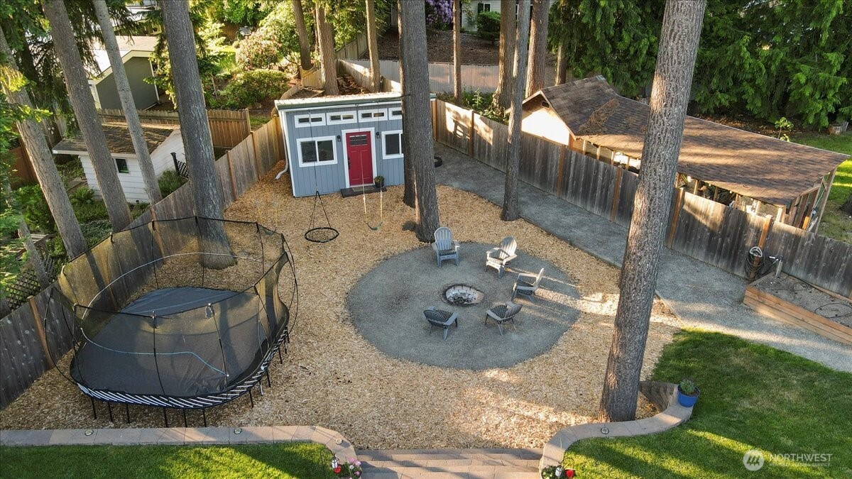 14305 141st Court Southeast Renton, WA 98059 - Photo 31 of 34 Gallery Image 31