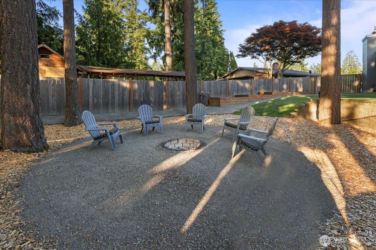 14305 141st Court Southeast Renton, WA 98059 - Photo 32 of 34 Gallery Image 32