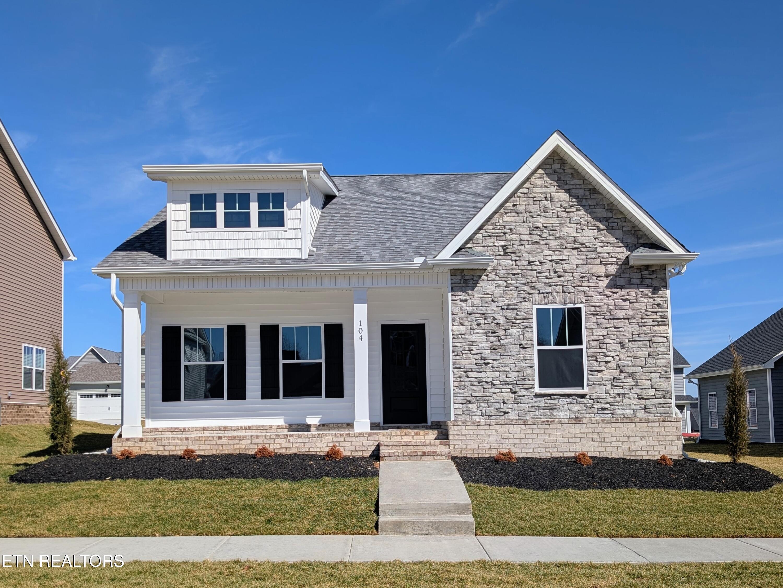 104 Kirbyberry Road, Unit LOT 46B Oak Ridge, TN 37830 - Photo 3 of 29 1000023200