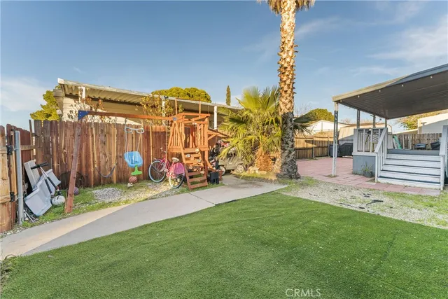 $145,000 | 5711 Columbia Way, Unit 137, Quartz Hill, CA 93536