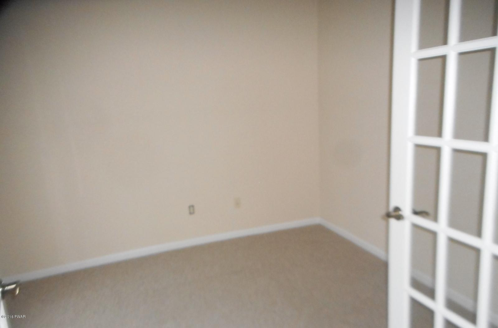 127 Hartman Hill Road Milford, PA 18337 - Photo 3 of 11