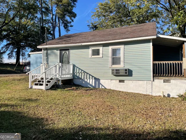 $900 | 35 Taylor Street, Toccoa, GA 30577