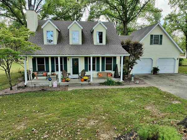 $370,000 | 2383 Woodhurst Drive, Sullivan, IN 47882