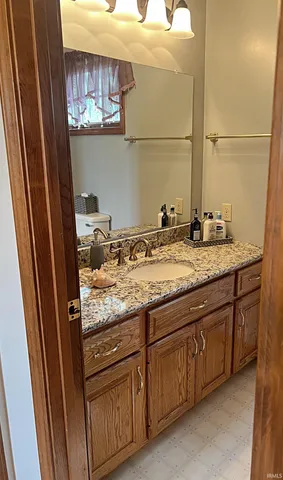 $385,000 | 2383 Woodhurst Drive, Sullivan, IN 47882