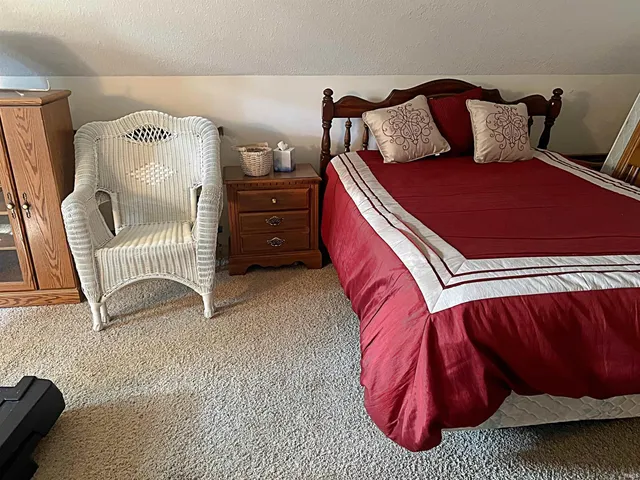 $385,000 | 2383 Woodhurst Drive, Sullivan, IN 47882