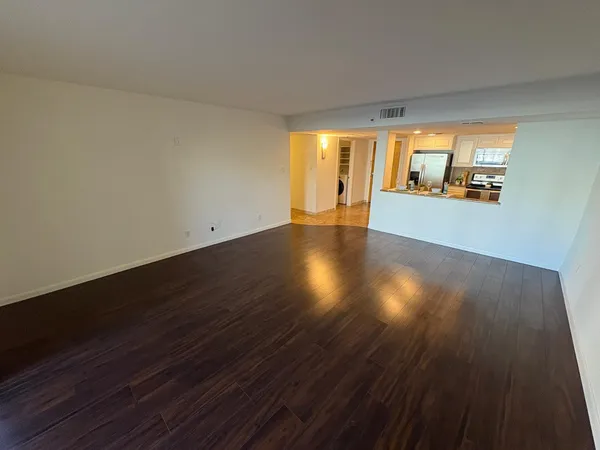 $1,895 | 7850 East Camelback Road, Unit 109, Scottsdale, AZ 85251