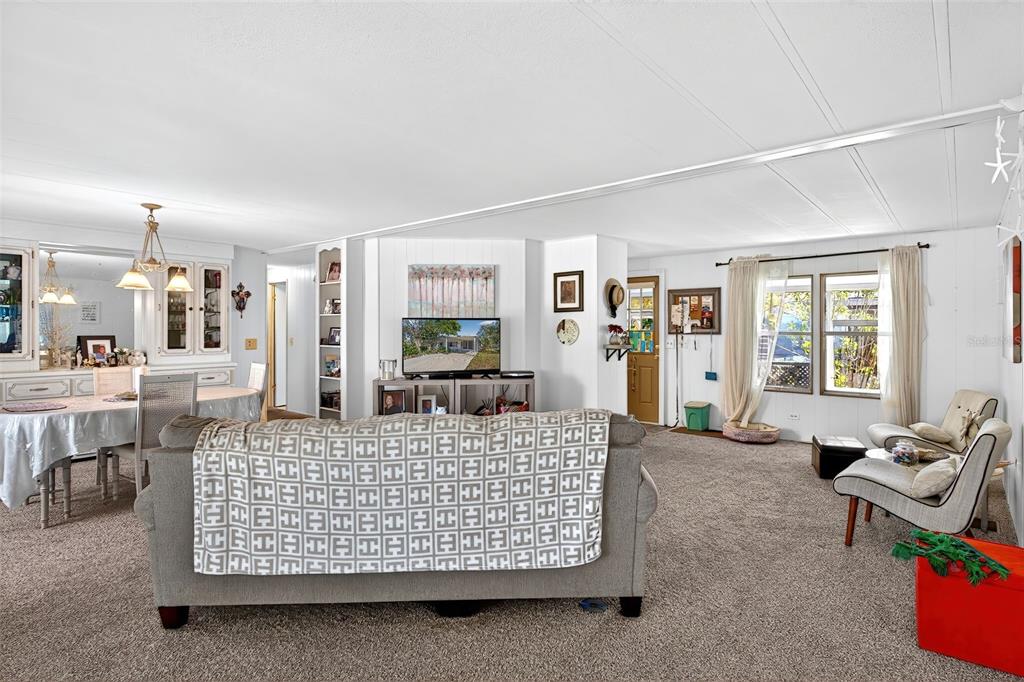 7384 1st Loop Avenue Brooksville, FL 34613 - Photo 13 of 48