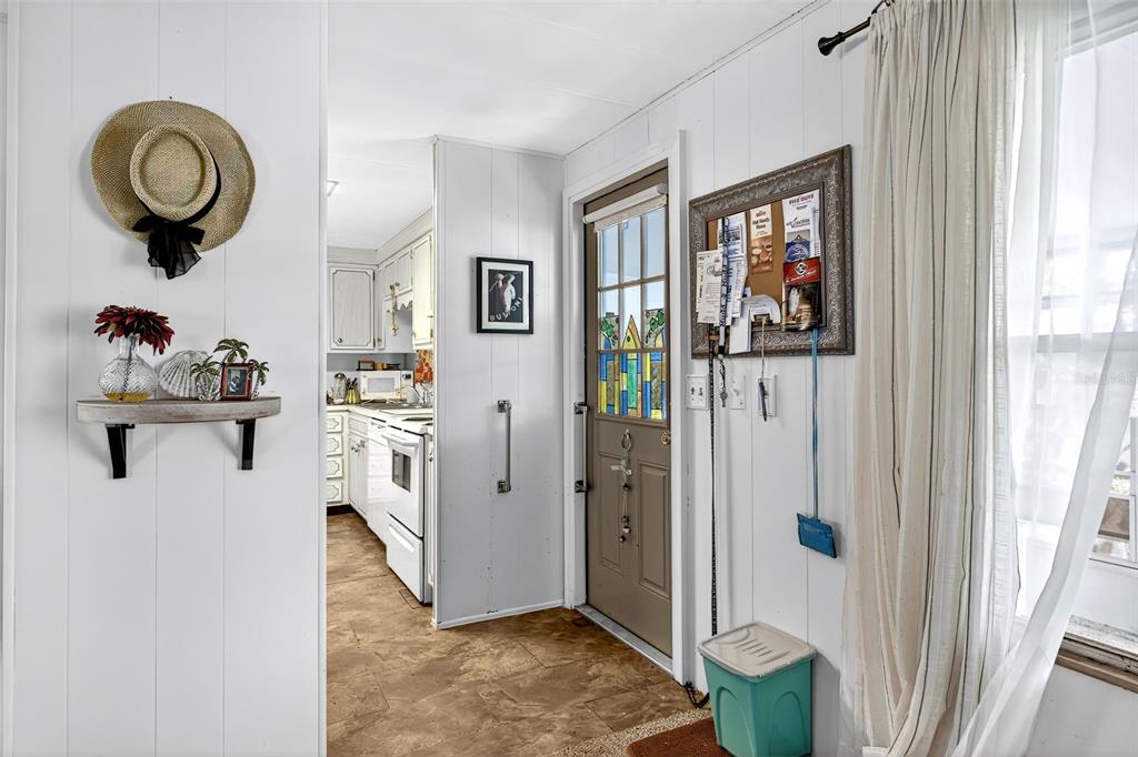 7384 1st Loop Avenue Brooksville, FL 34613 - Photo 17 of 48