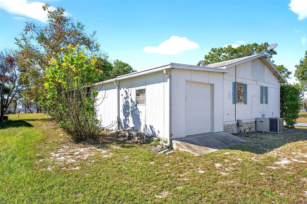 7384 1st Loop Avenue Brooksville, FL 34613 - Photo 40 of 48