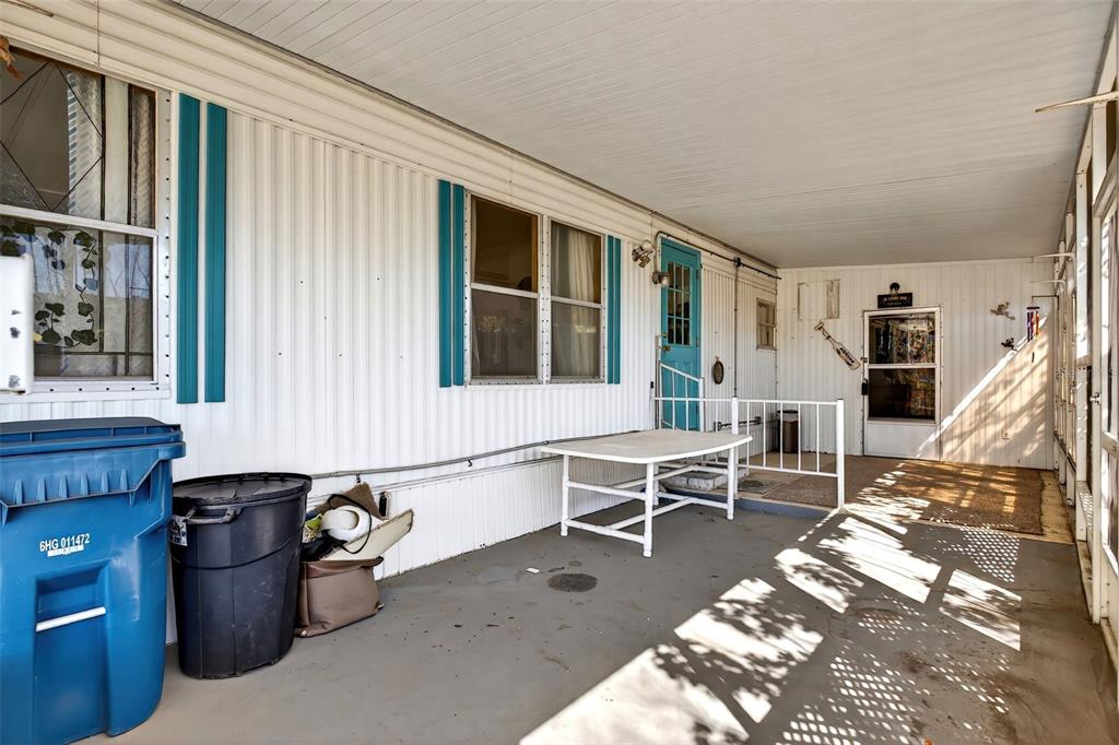 7384 1st Loop Avenue Brooksville, FL 34613 - Photo 6 of 48