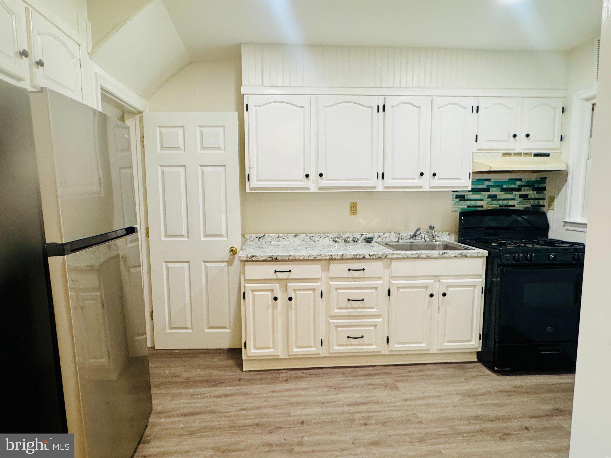 2239 Southorn Road Middle River, MD 21220 - Photo 6 of 23 Gallery Image 6