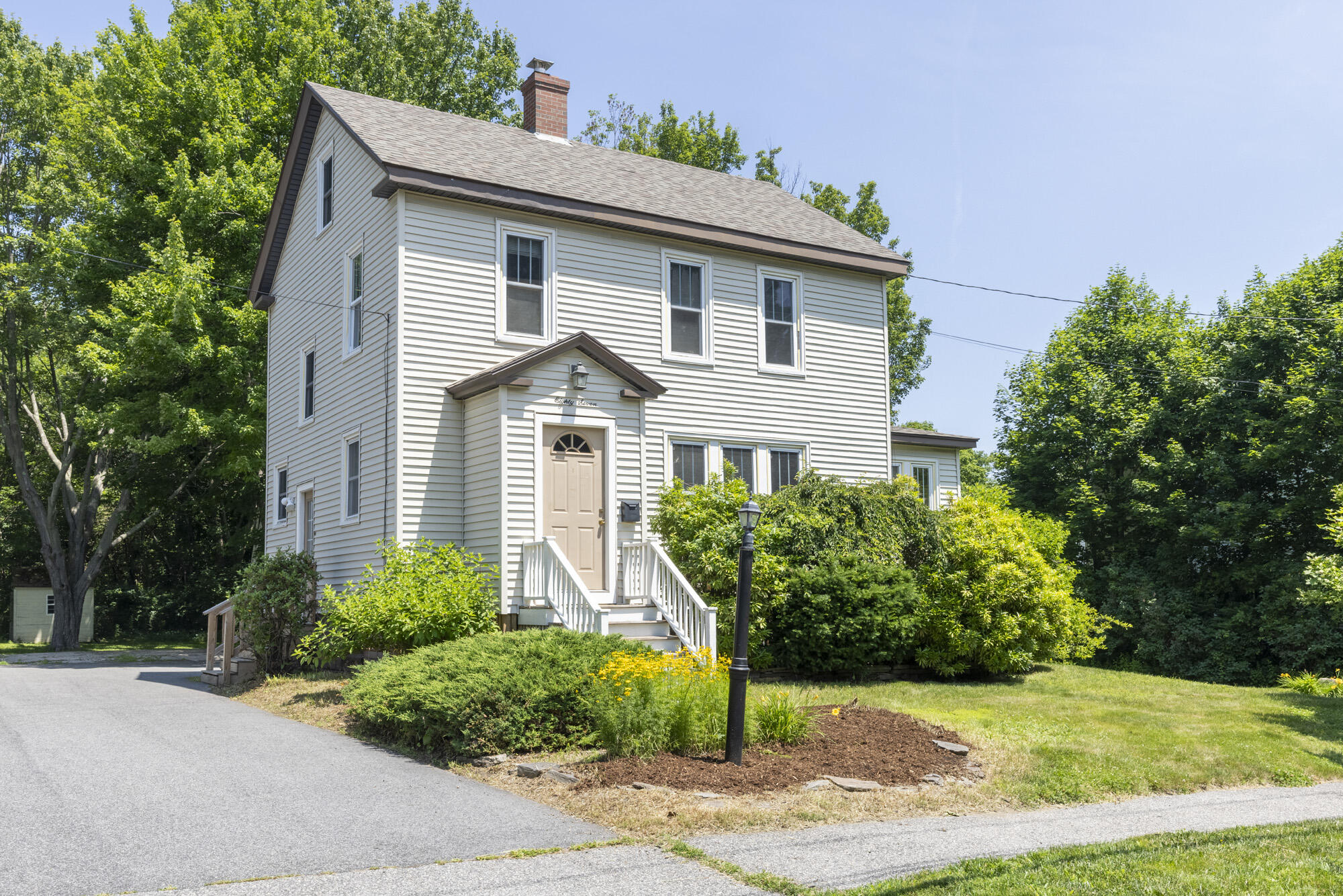 87 Read Street Portland, ME 04103 - Photo 2 of 48 87 Read_W5_37