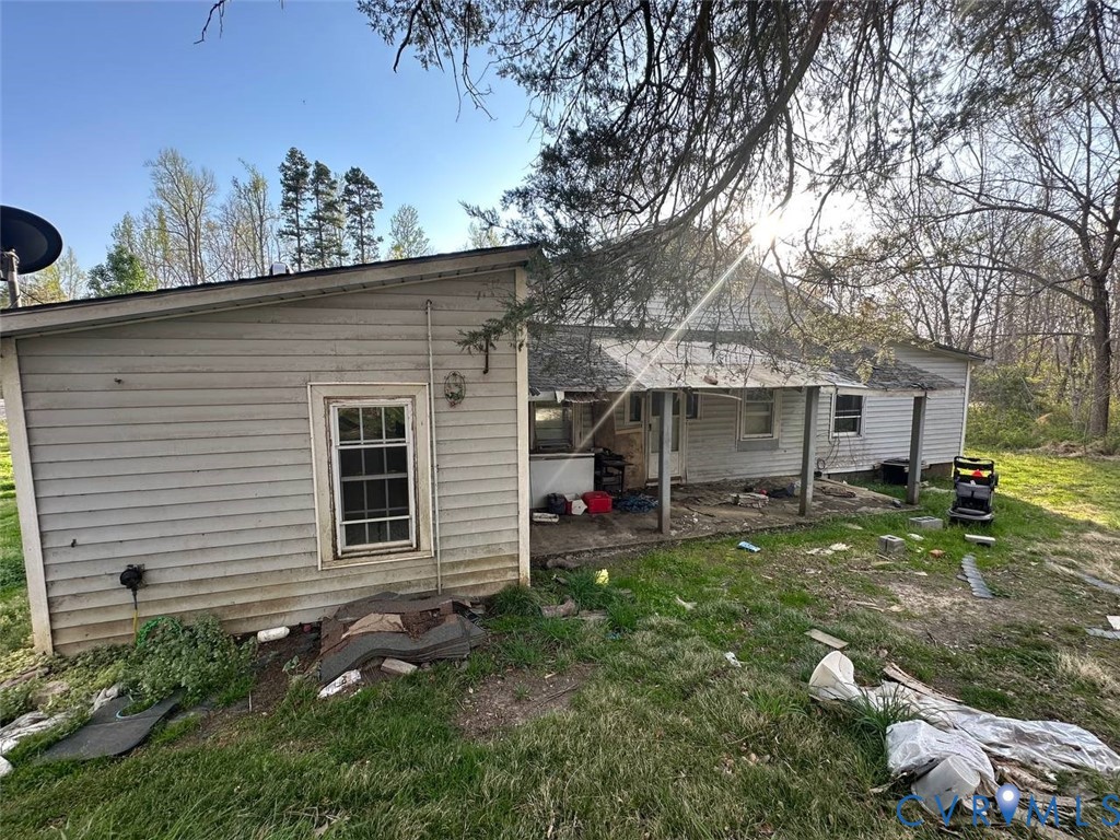 4668 Nutbush Road Green Bay, VA 23942 - Photo 2 of 14