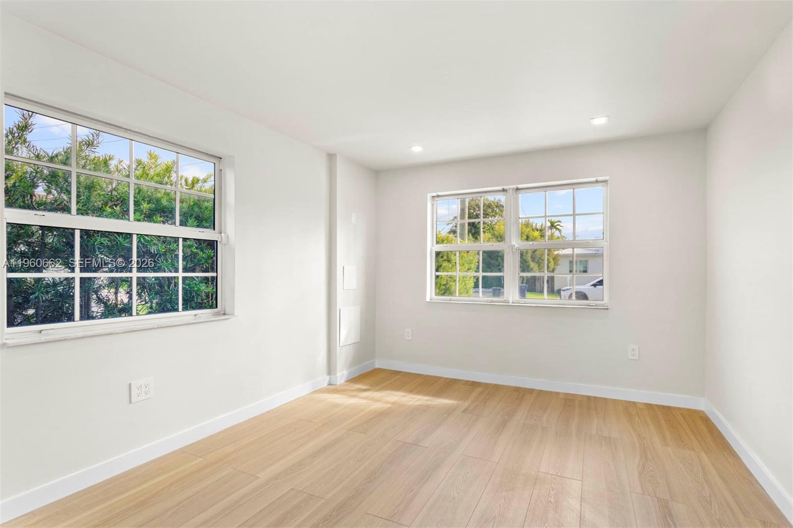 9132 Froude Avenue Surfside, FL 33154 - Photo 12 of 24