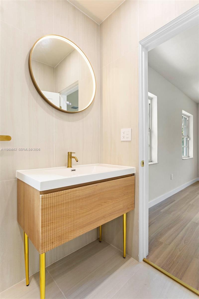 9132 Froude Avenue Surfside, FL 33154 - Photo 19 of 24