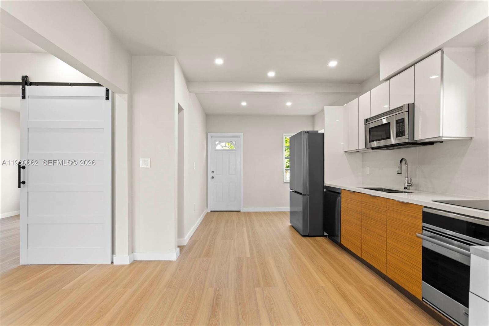 9132 Froude Avenue Surfside, FL 33154 - Photo 9 of 24