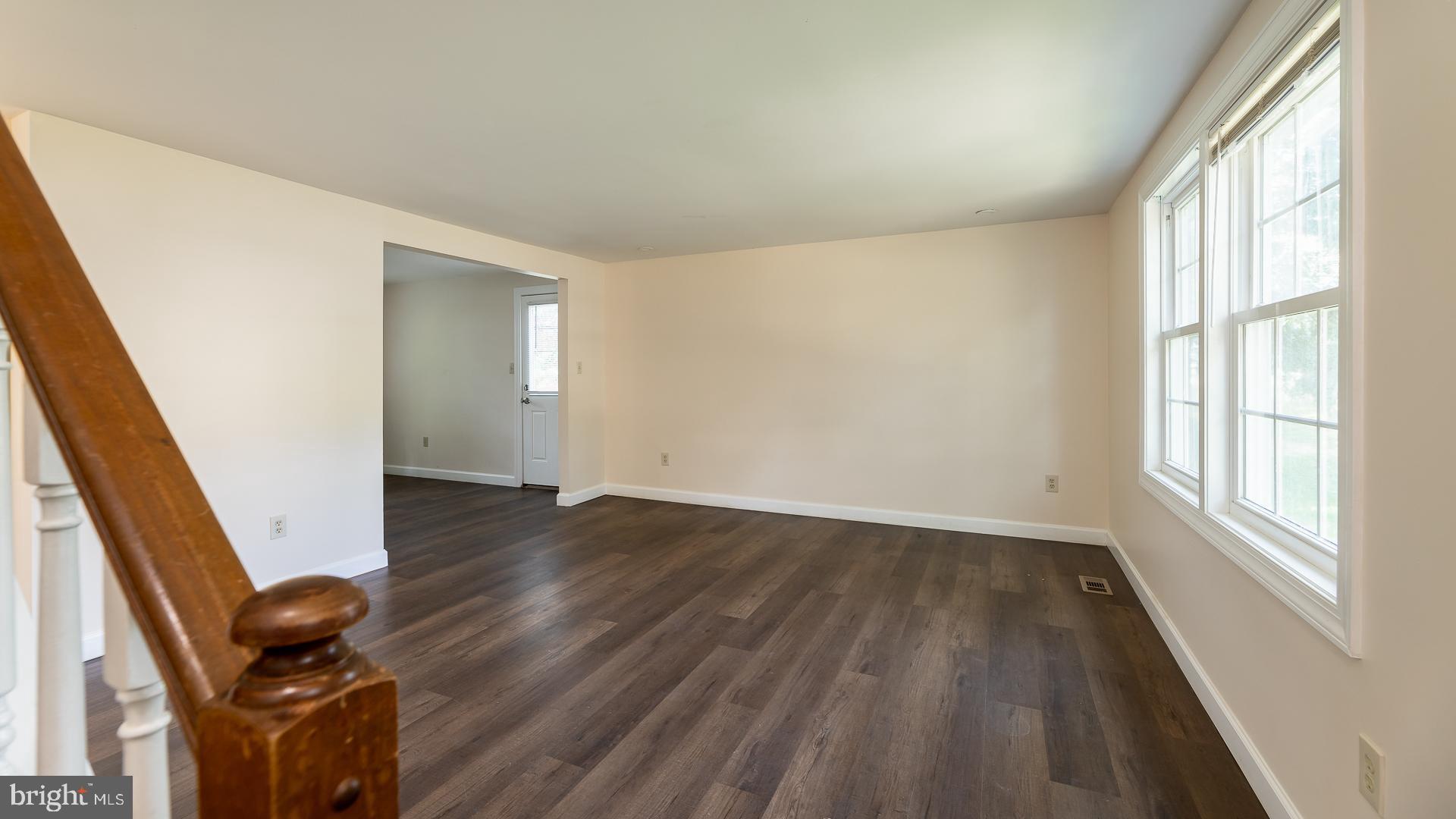 19216 Staleybridge Road Germantown, MD 20876 - Photo 2 of 24