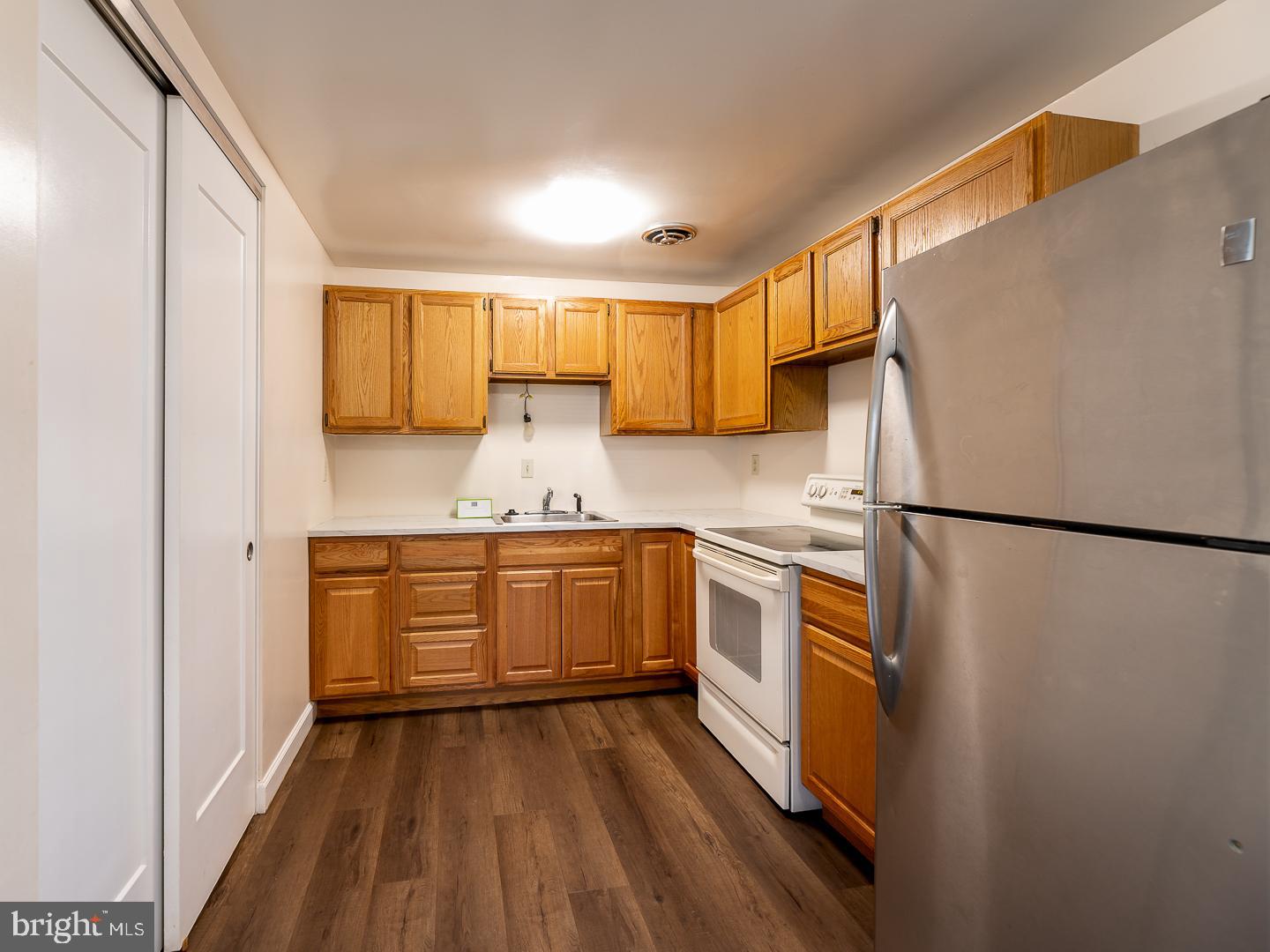 19216 Staleybridge Road Germantown, MD 20876 - Photo 5 of 24