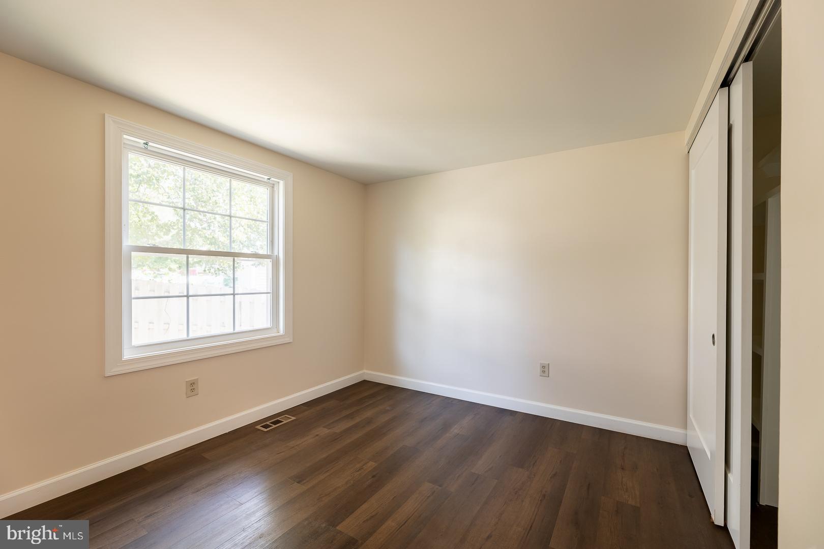 19216 Staleybridge Road Germantown, MD 20876 - Photo 8 of 24