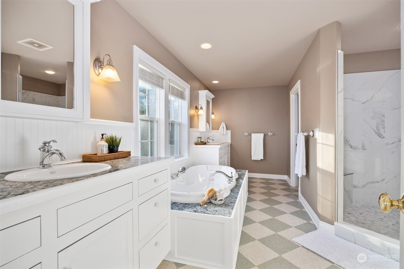 9563 Sunrise Road Blaine, WA 98230 - Photo 25 of 40 Gallery Image 25
