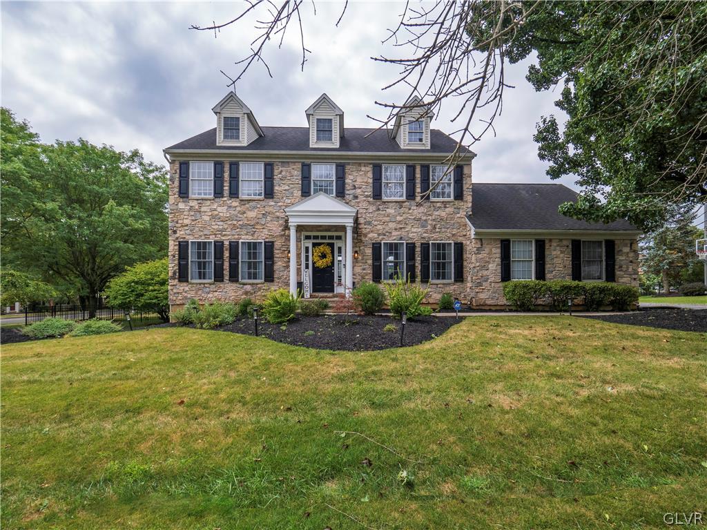 102 Sutton Road Easton, PA 18045 - Photo 1 of 43 Gallery Image 1