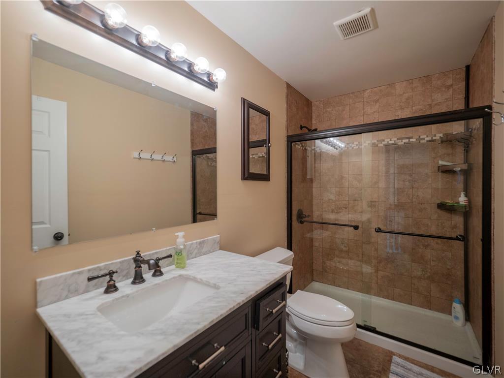 102 Sutton Road Easton, PA 18045 - Photo 18 of 43 Gallery Image 18