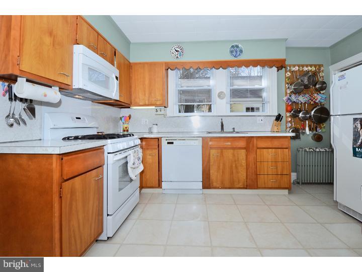 82 Academy Road Bala Cynwyd, PA 19004 - Photo 7 of 20 Kitchen