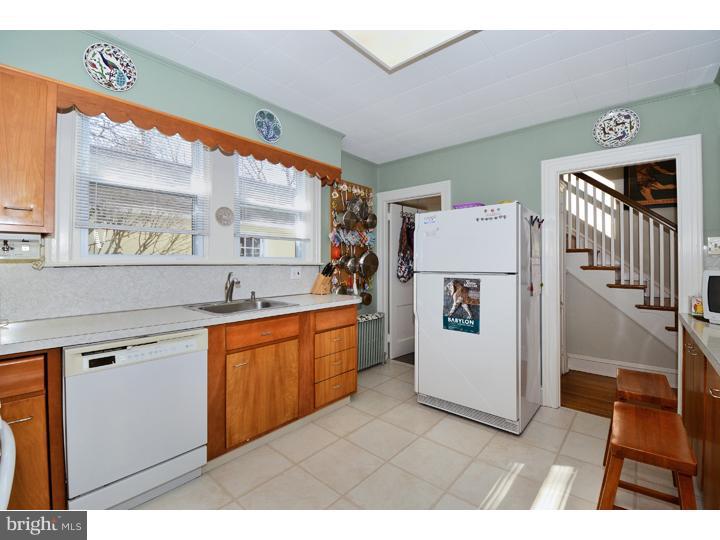 82 Academy Road Bala Cynwyd, PA 19004 - Photo 8 of 20 Kitchen