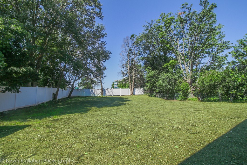 28 1/2 MacArthur Road Beverly, MA 01915 - Photo 12 of 15 Gallery Image 12