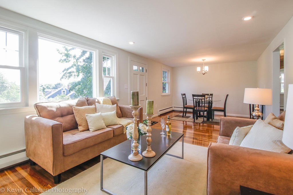 28 1/2 MacArthur Road Beverly, MA 01915 - Photo 4 of 15 Gallery Image 4