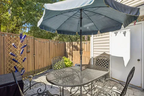 $318,650 | 357 Yorkshire Circle, Nashville, TN 37211