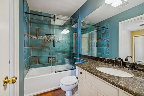 $318,650 | 357 Yorkshire Circle, Nashville, TN 37211